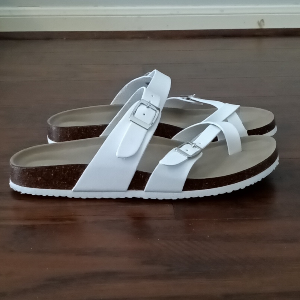 Madden Girl Bryceee Sandal White Sz 9